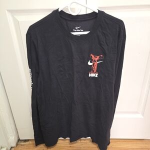 Nike Men's Black Long Sleeve Tee with Red Graphic